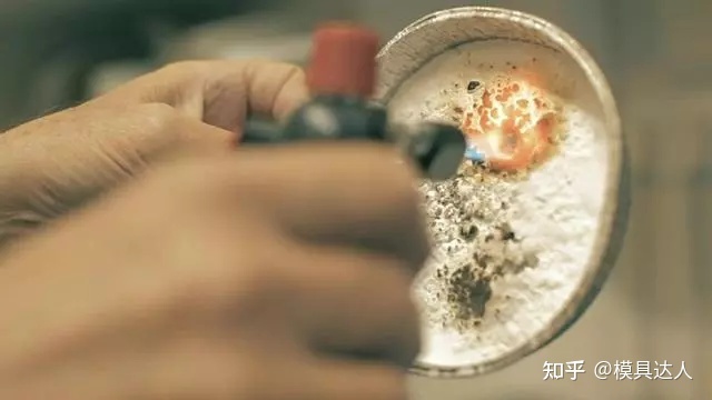幾個打破常規(guī)的發(fā)明,真有這么神奇?(圖11) 幾個打破常規(guī)的發(fā)明,真有這么神奇?(圖11)