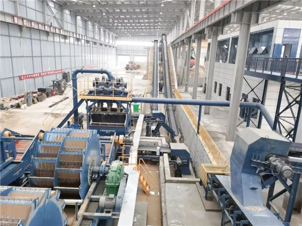 花園式制砂工廠建成埃里斯克助力鑫淼項目年產300萬噸生產線投產(圖1)