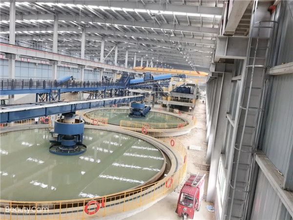 花園式制砂工廠建成埃里斯克助力鑫淼項目年產300萬噸生產線投產(圖2)