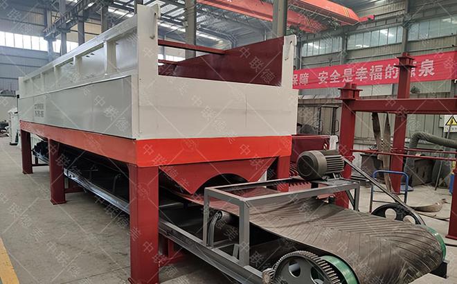 多級(jí)聯(lián)動(dòng)滾軸篩分機(jī)-泥石分離機(jī)-中聯(lián)德美(圖1)