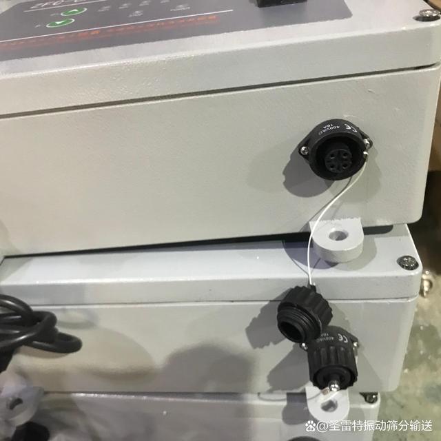 正負極材料篩分用超聲波控制電源箱你認識幾種？(圖4)