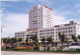 云南地區眼科醫院大排名,老昆明人都知道的看眼睛攻略(圖4) 云南地區眼科醫院大排名,老昆明人都知道的看眼睛攻略(圖4)