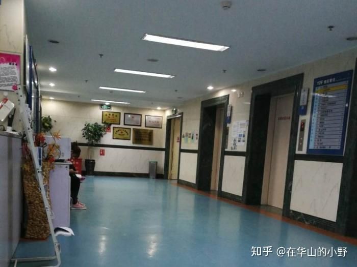 云南地區眼科醫院大排名,老昆明人都知道的看眼睛攻略(圖1) 云南地區眼科醫院大排名,老昆明人都知道的看眼睛攻略(圖1)