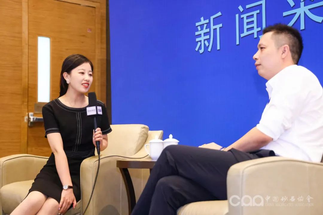大會專訪廣東華寶礦機有限公司許樣平：未來將著力于在大產量、低耗能、智能化，適用于硬巖礦山的設備技術領域研發創新(圖4)