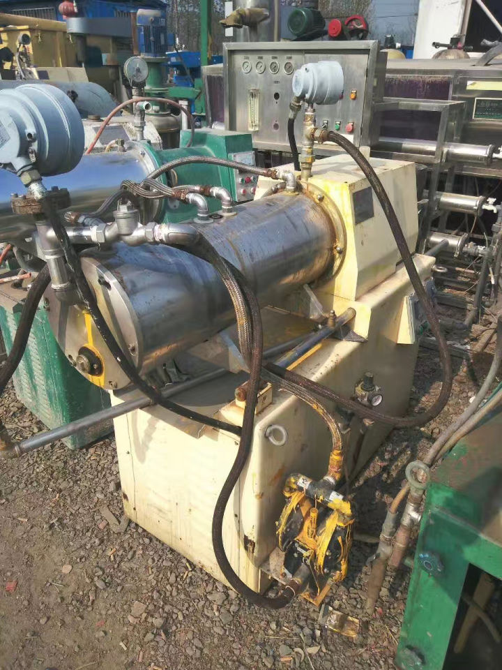 二手陶瓷砂磨機,二手棒銷式砂磨機,二手10升20—30—50升臥式砂磨機(圖2) 二手陶瓷砂磨機,二手棒銷式砂磨機,二手10升20—30—50升臥式砂磨機(圖2)