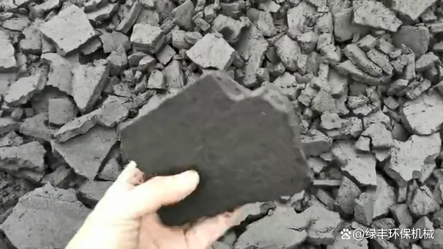 洗煤污泥脫水污泥脫水機廠家煤泥壓濾泥水分離帶式壓濾機01:24(圖3) 洗煤污泥脫水污泥脫水機廠家煤泥壓濾泥水分離帶式壓濾機01:24(圖3)