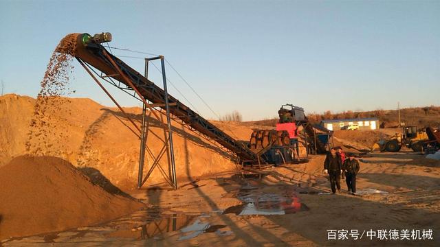 洗砂機和制砂機是砂石生產中必不可少的搭檔!(圖4) 洗砂機和制砂機是砂石生產中必不可少的搭檔!(圖4)