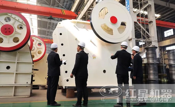 環保型制砂機、破碎機有哪些?(圖3) 環保型制砂機、破碎機有哪些?(圖3)