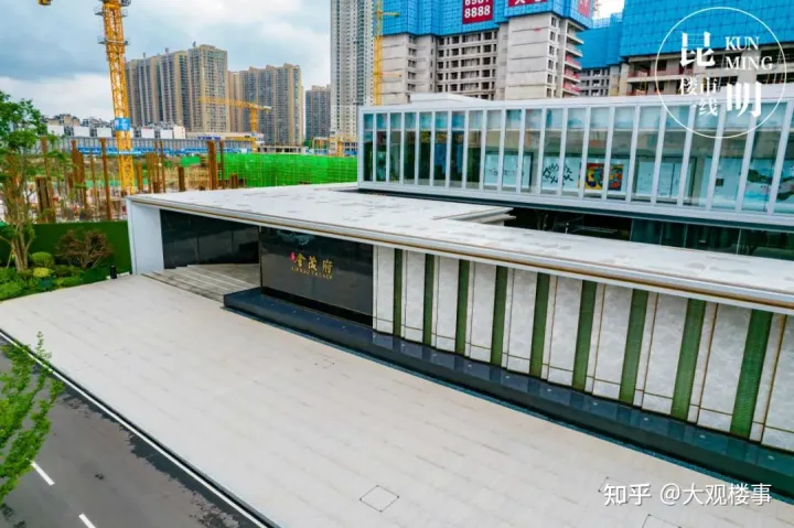 容積率5.53,2.45萬—㎡!昆明這個項目哪來的勇氣?(圖2) 容積率5.53,2.45萬—㎡!昆明這個項目哪來的勇氣?(圖2)