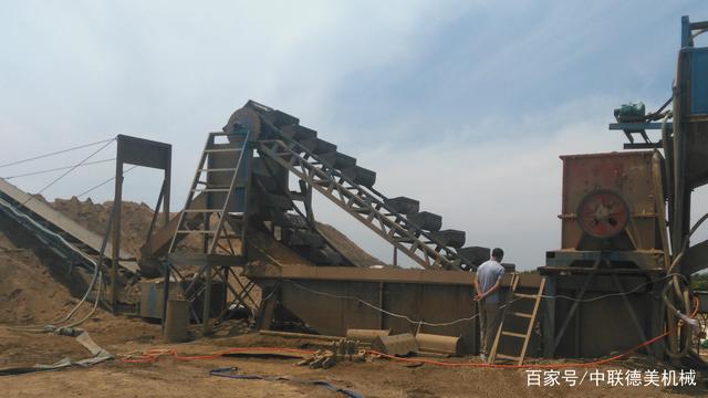 河卵石石子制砂生產(chǎn)線：一個(gè)非常掙錢的投資項(xiàng)目(圖4)