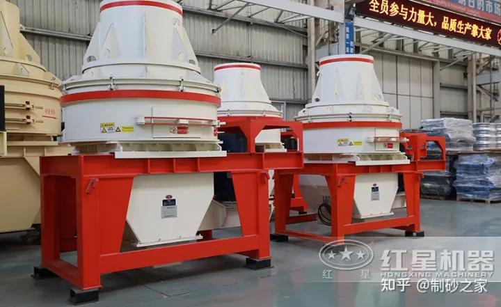 時產20噸小型鵝卵石制砂機多少錢一臺?附型號(圖1) 時產20噸小型鵝卵石制砂機多少錢一臺?附型號(圖1)