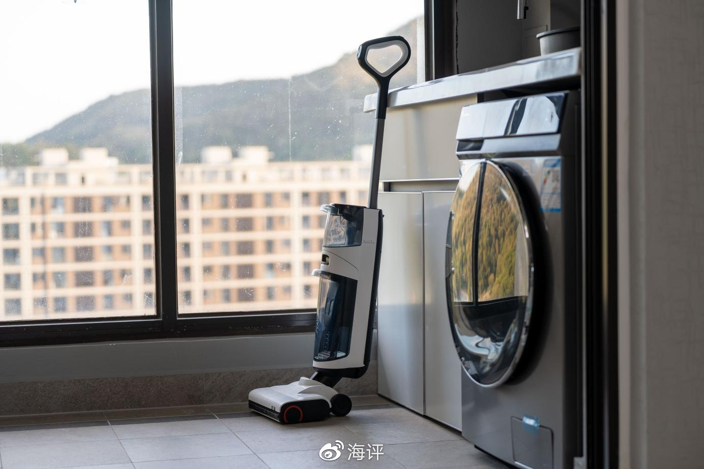 石頭智能洗地機A10首發評測：洗拖一體+熱烘勻烘，2000元價位最強？(圖2)