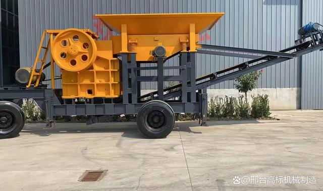 制砂機生產線全套設備需要多少錢?(圖1) 制砂機生產線全套設備需要多少錢?(圖1)