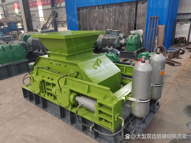 花崗巖對輥制砂機好用嗎花崗巖適合哪種對輥制砂機(圖2) 花崗巖對輥制砂機好用嗎花崗巖適合哪種對輥制砂機(圖2)
