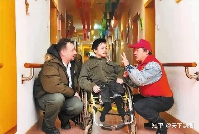 “我們沒有忘記你!”長沙愛心市民慰問金牌義工王富成(圖39) “我們沒有忘記你!”長沙愛心市民慰問金牌義工王富成(圖39)