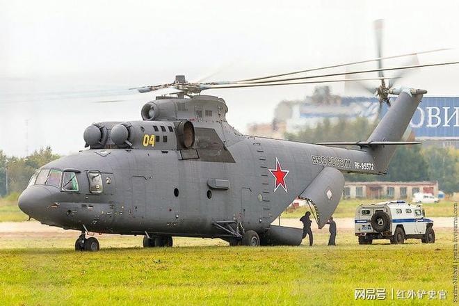 蘇聯米-26重型運輸直升機，飛行一小時消耗燃油高達13萬人民幣(圖5)