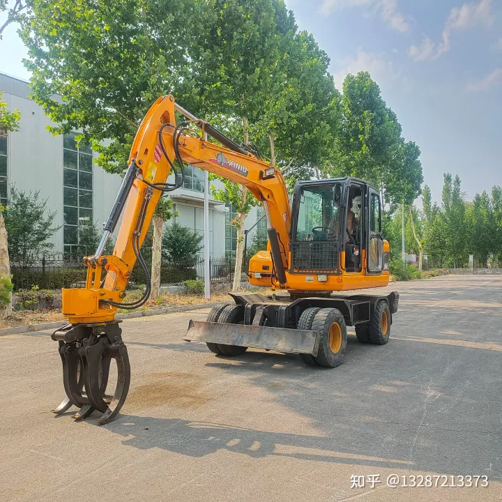 犀牛85型號(hào)二手輪式抓木機(jī)圖片旋轉(zhuǎn)裝載機(jī)炮頭機(jī)棉花夾抓按樹(shù)抓樹(shù)根挖挖機(jī)抓竹子便宜抓垃圾個(gè)人一手抓石頭抓棉花抓秸稈抓鋼機(jī)圖片抓草垛抓顆粒設(shè)備(圖3) 犀牛85型號(hào)二手輪式抓木機(jī)圖片旋轉(zhuǎn)裝載機(jī)炮頭機(jī)棉花夾抓按樹(shù)抓樹(shù)根挖挖機(jī)抓竹子便宜抓垃圾個(gè)人一手抓石頭抓棉花抓秸稈抓鋼機(jī)圖片抓草垛抓顆粒設(shè)備(圖3)