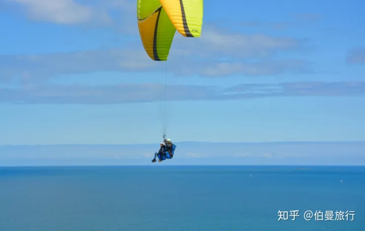 上帝的視覺(jué)俯瞰海南三亞，伯曼旅行（飛行）海南三亞石梅灣全海景國(guó)際滑翔傘飛行體驗(yàn)，記得海南三亞旅游要來(lái)(圖3)