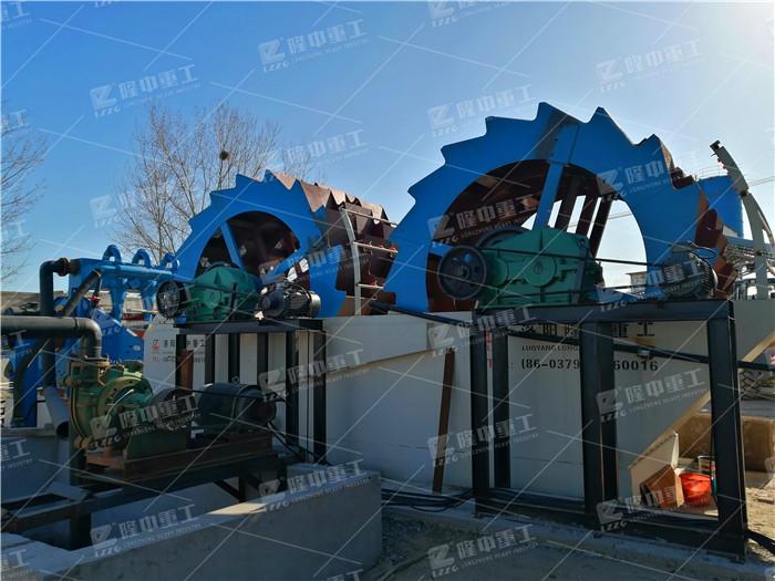 移動洗砂機設備真的好用嗎?行走的洗砂生產線帶給你全新體驗(圖2) 移動洗砂機設備真的好用嗎?行走的洗砂生產線帶給你全新體驗(圖2)