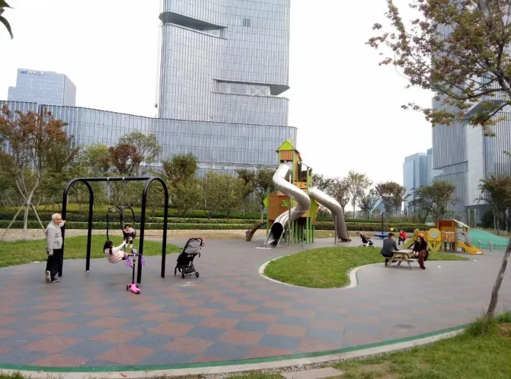 鄭州最好公園!大人能跑步,小孩能玩沙,設備全進口,不收門票!(圖5) 鄭州最好公園!大人能跑步,小孩能玩沙,設備全進口,不收門票!(圖5)