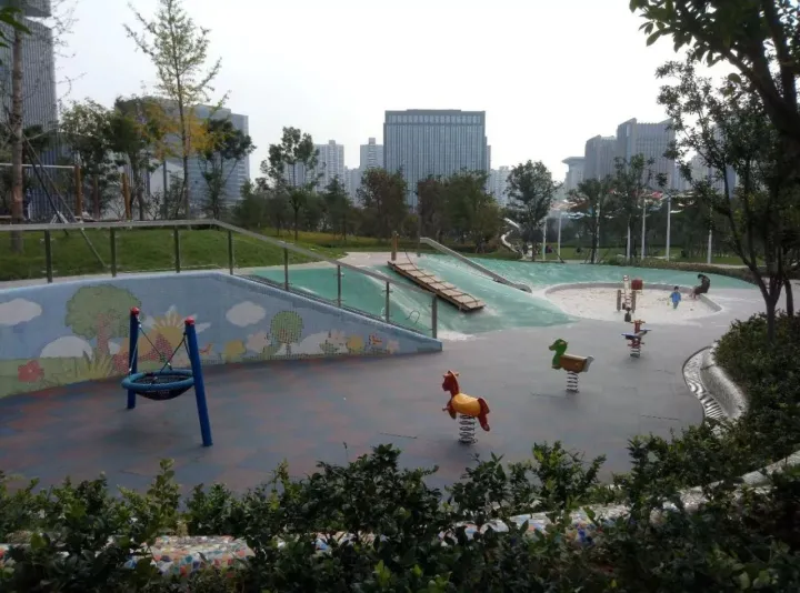 鄭州最好公園!大人能跑步,小孩能玩沙,設備全進口,不收門票!(圖8) 鄭州最好公園!大人能跑步,小孩能玩沙,設備全進口,不收門票!(圖8)