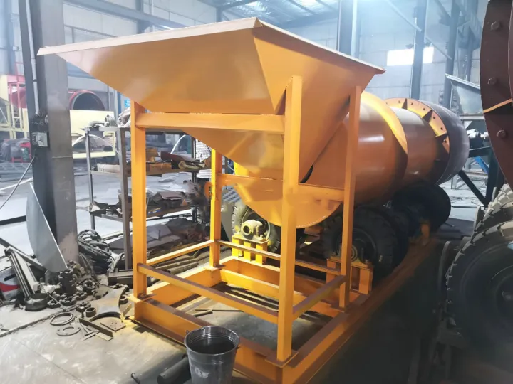 常用洗礦機(jī)介紹(圖1) 常用洗礦機(jī)介紹(圖1)