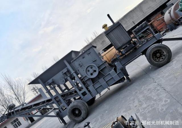 輪式洗砂機振動脫水篩滾筒篩沙機振動砂石分離移動破碎機(圖5) 輪式洗砂機振動脫水篩滾筒篩沙機振動砂石分離移動破碎機(圖5)