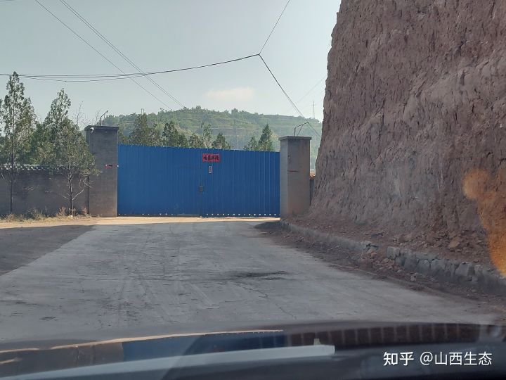 中陽縣金羅鎮無名洗沙廠大肆生產污染環境無人監管?(圖1) 中陽縣金羅鎮無名洗沙廠大肆生產污染環境無人監管?(圖1)