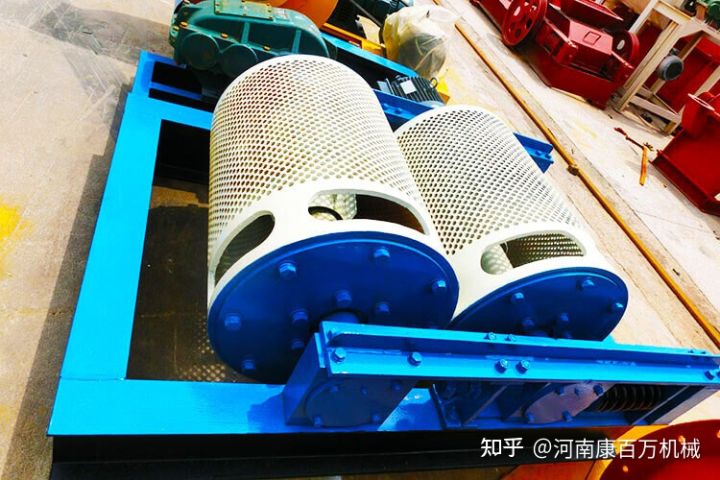 洗砂污泥燒制陶粒生產(chǎn)線設(shè)備(圖4) 洗砂污泥燒制陶粒生產(chǎn)線設(shè)備(圖4)