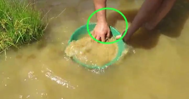 如何使用洗金盆淘金(圖12)