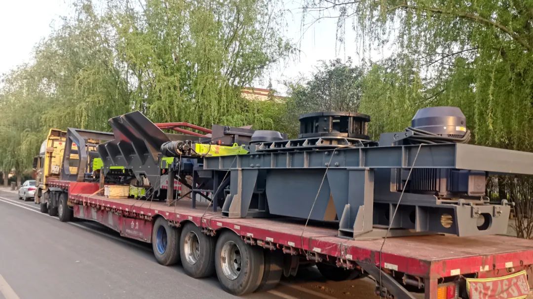 假期發貨！助力客戶盡快投產，模塊化洗砂機、制砂機發往湖南(圖7)