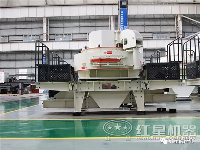 打碎砂石料的VSI制砂機優勢-時產100噸的型號多少錢一臺(圖2)
