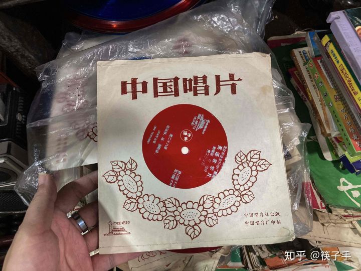 重慶最大舊貨市場,董家溪跳蚤市場有什么寶貝?(圖22) 重慶最大舊貨市場,董家溪跳蚤市場有什么寶貝?(圖22)