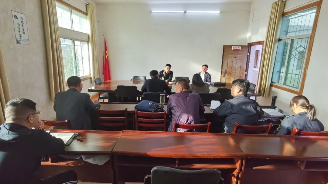 迅速行動堅決落實——陶店鄉召開挖取砂石麻料洗砂專項整治會(圖1)