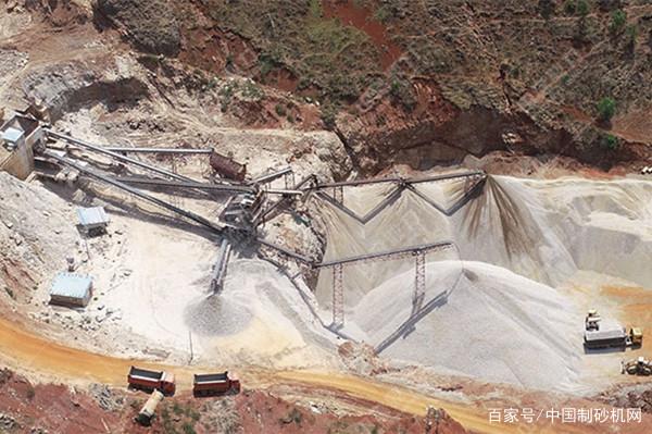 一噸石粉能洗出多少砂?一套水洗砂設備需要多少錢?(圖2) 一噸石粉能洗出多少砂?一套水洗砂設備需要多少錢?(圖2)