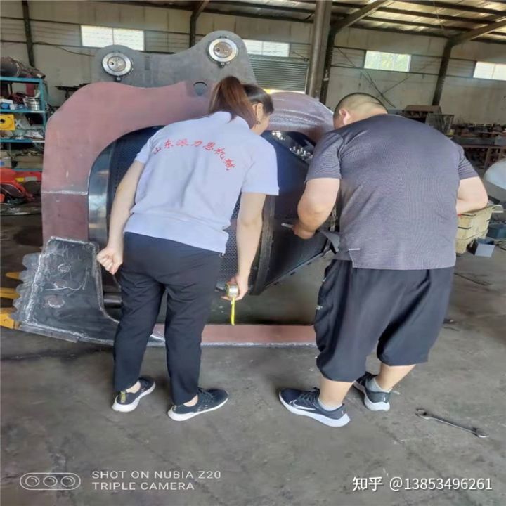 河道洗沙挖掘機篩分斗源頭廠家(圖3) 河道洗沙挖掘機篩分斗源頭廠家(圖3)