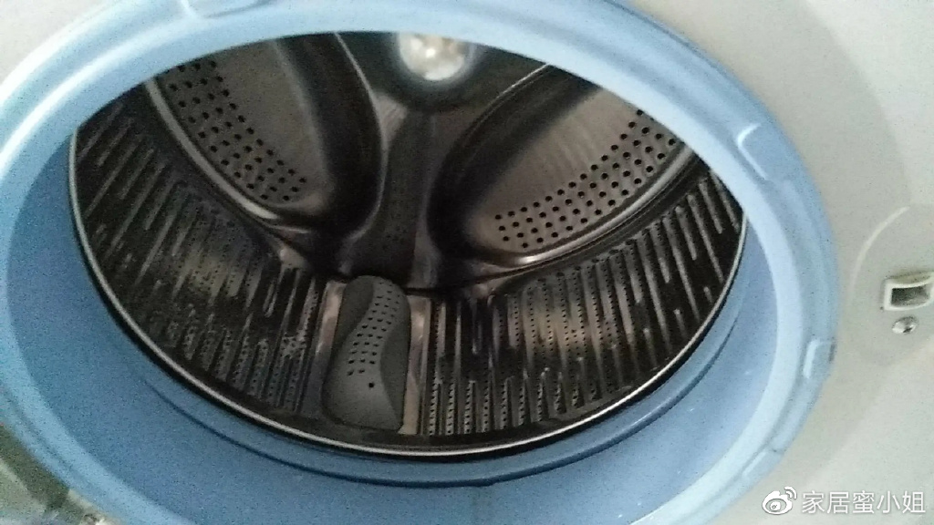 洗衣機(jī)太臟怎么辦？不用花錢找人清理，簡(jiǎn)單3步自己就能搞定(圖1)